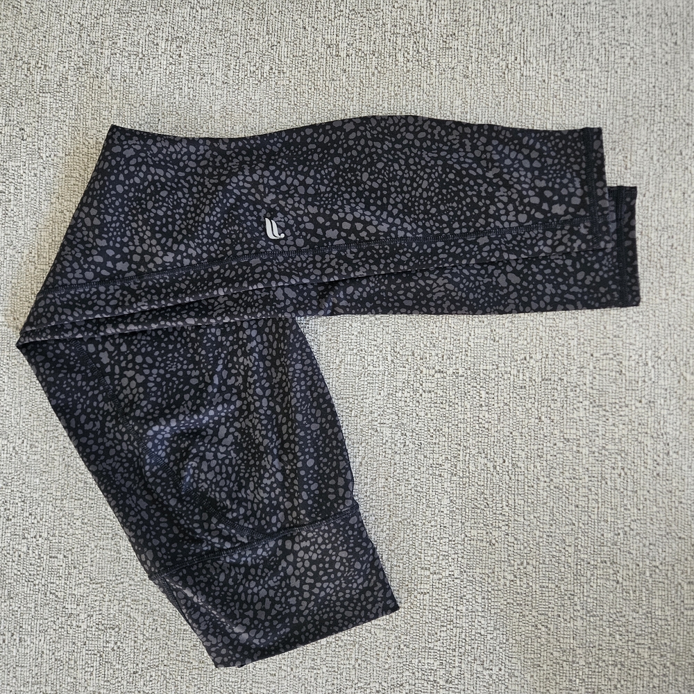 Fabletics High Waisted Powerhold Leggings